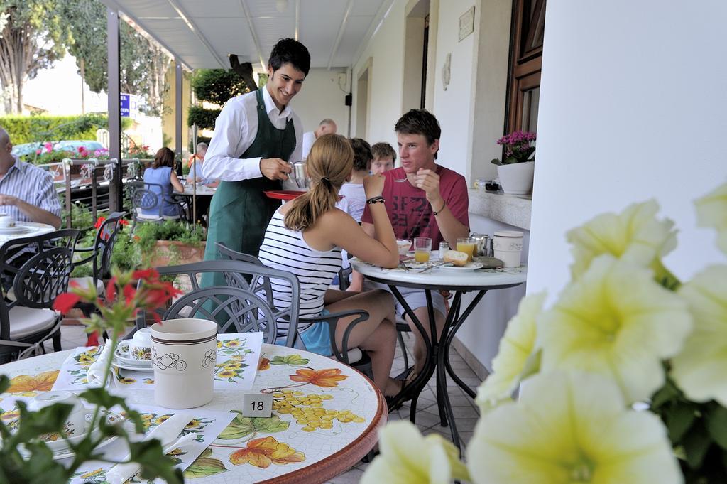 Eco Hotel Ariston Malcesine Luaran gambar